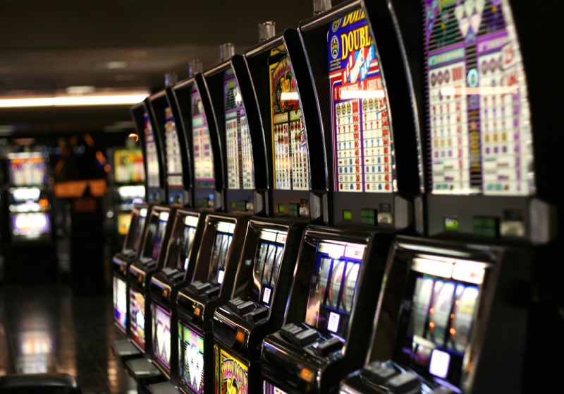 В Оренбурге закрыли игровые автоматы
